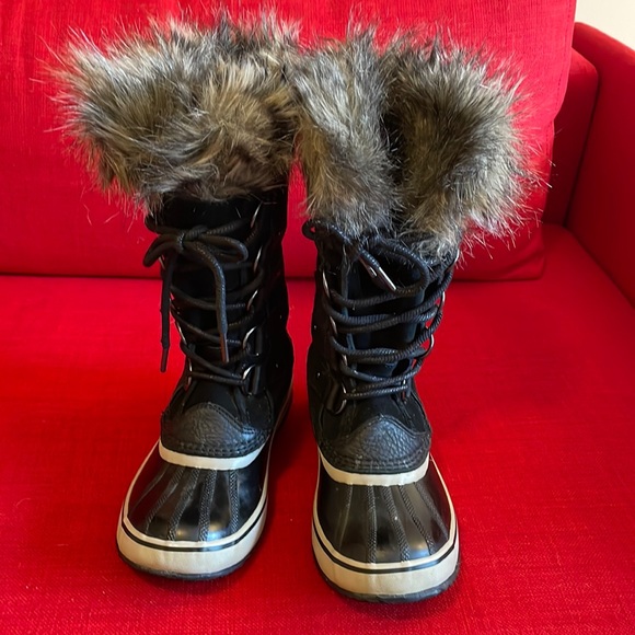 Sore Joan of Arc - Black! - Picture 1 of 10